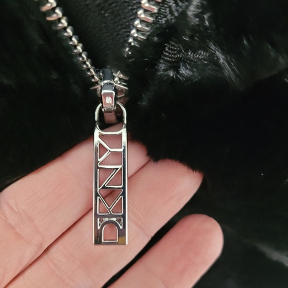 DKNY Faux Fur Hooded Black Zip Up Jacket Size Small - Picture 3 of 5